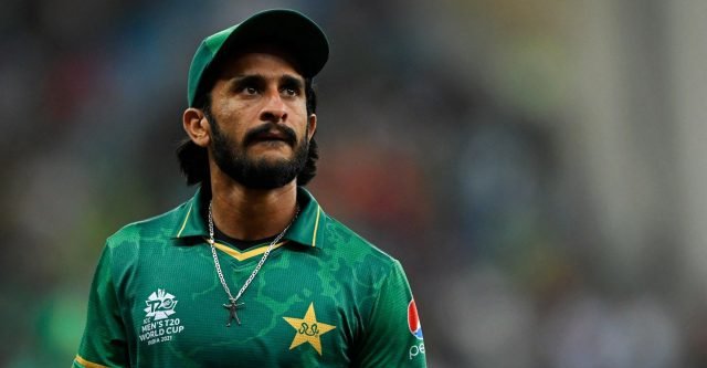 I couldn't sleep for 2-days, reveals Hasan Ali on T20 World Cup dropped catch. Pic/ICC