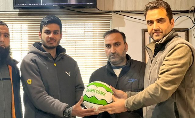 Downtown Heroes felicitate Trickshot footballer Shah Huzaib. Pic/KSW