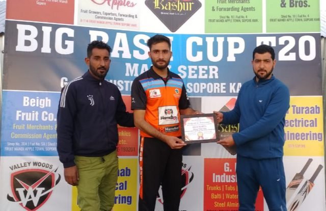Big Bash Seer: Muzamil stars in BCC Reds win over Seer Sports. Pic/KSW