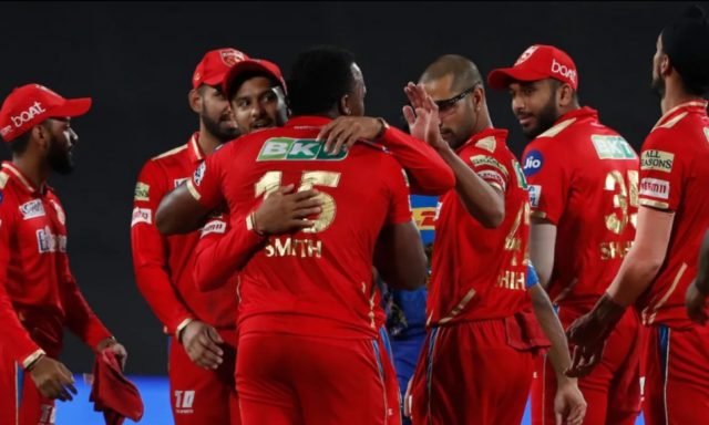 IPL 2022: Shikhar Dhawan, Odean Smith star as Punjab Kings beat Mumbai Indians by 12 runs. Pic/IPL